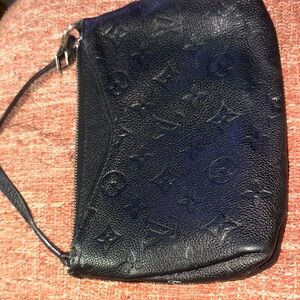 Black Louis Vuitton Women's Bag